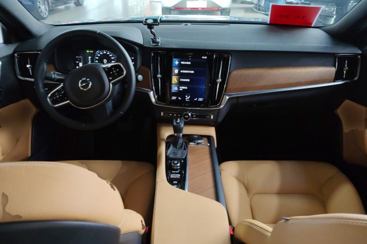 Used Volvo S90 2019 T5 Zhiyi Edition
