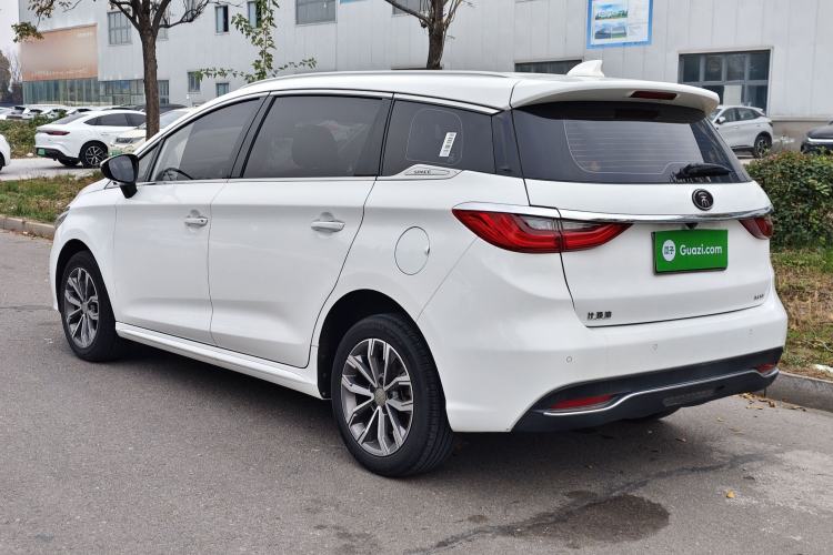 Used BYD Song MAX 2019 1.5T Automatic Smart Connect Ruiyi Sunroof Model 7 Seats China VI Standard
