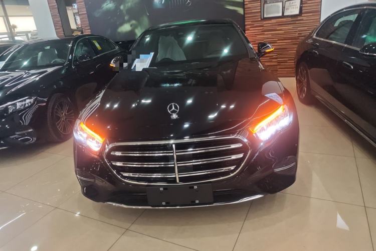 Used Mercedes-Benz E-Class 2024 E 260 L