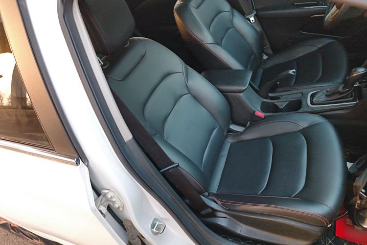 Used Chevrolet Monza 2019 Redline 320T Dual-Clutch Joyful Edition China VI Standard