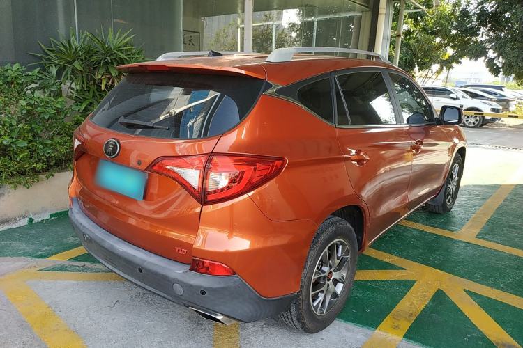 Used BYD Song 2017 Gaishe Upgrade Edition 1.5TID Automatic Elite Model
