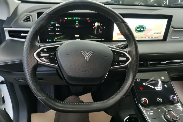 Used NETA U 2022 Zhi400 Pro Ternary Lithium
