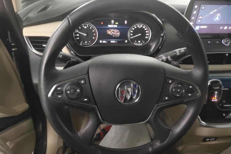 Used Buick GL8 2023 Facelifted Land Cruiser Executive Luxury Version
