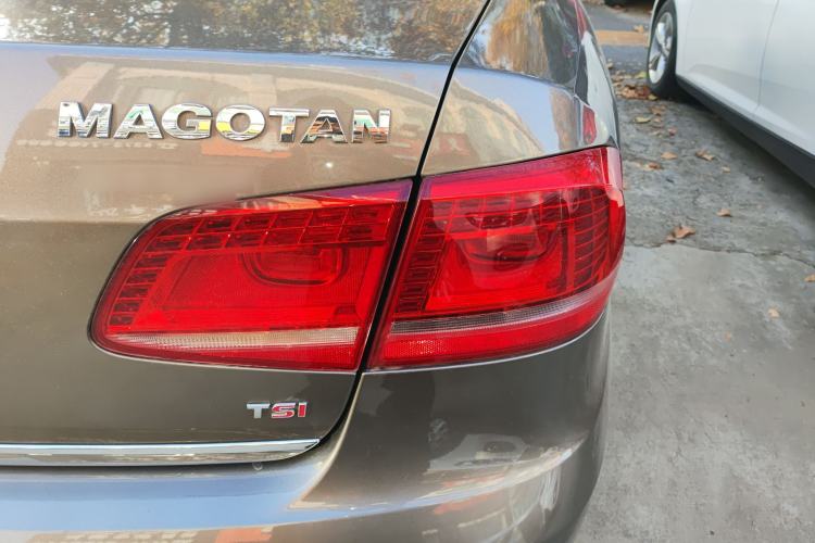 Used Volkswagen Magotan 2016 1.8TSI Smart Comfort Model