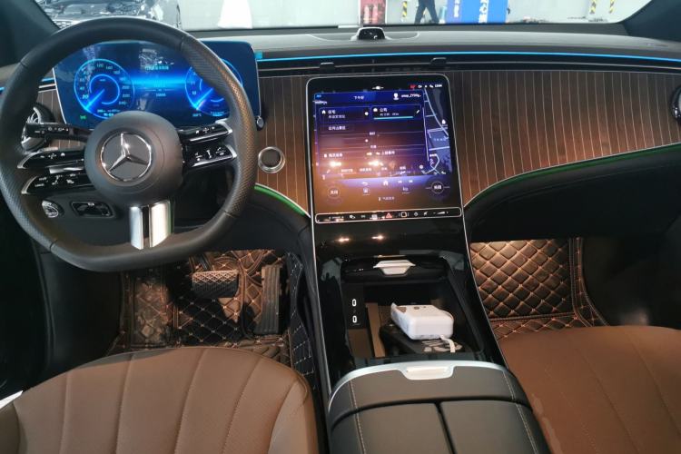 Used Mercedes-Benz EQE SUV 2024 350 4MATIC Pioneer Edition
