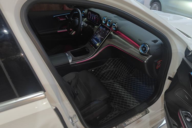 Used Mercedes-Benz C-Class 2024 Restyled C 260 L Sport Edition
