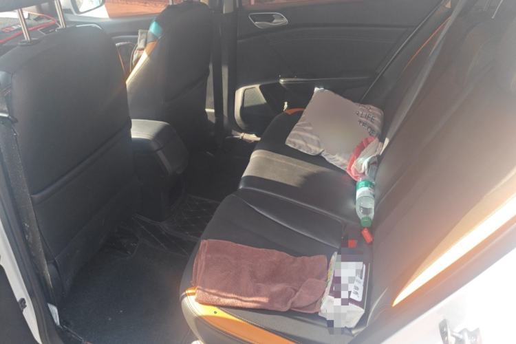 Used Baojun 310 2017 1.5L Automatic Fashion Model
