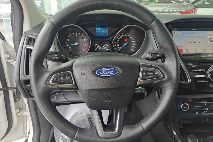 Used Ford Focus 2017 Hatchback 1.6L Automatic Fashion Edition Smart Drive Version