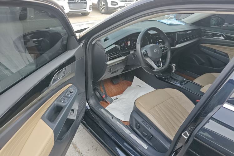 Used Volkswagen Passat 2023 Revised 380TSI Luxury Edition