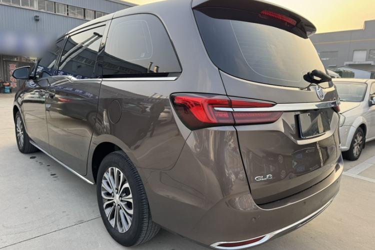 Used Buick GL8 2023 Land Executive Class Smart Enjoyment Model
