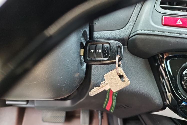 Used Honda Vezel 2015 1.8L CVT 2WD Elite Model