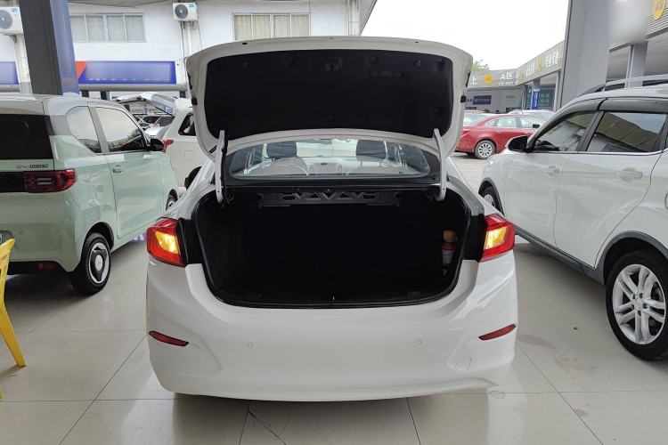 Used Chevrolet Cruze 2017 1.5L Automatic Xuanfeng Edition
