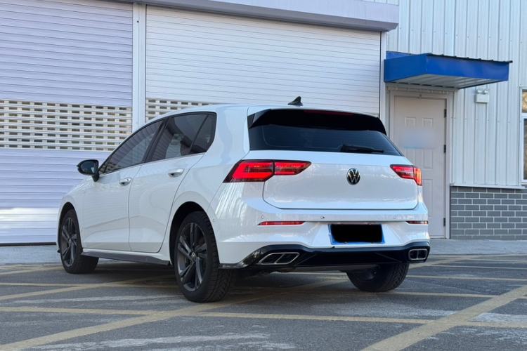 Used Volkswagen Golf 2023 Facelift 280TSI DSG R-Line Lite
