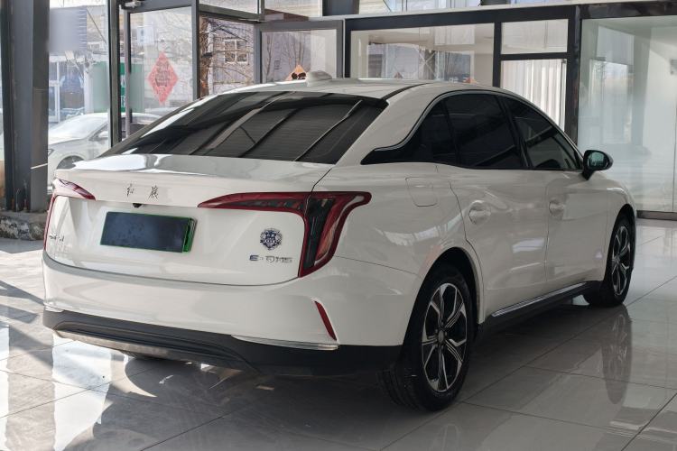 Used Hongqi E-QM5 2023 Revised Version Basic Travel Edition
