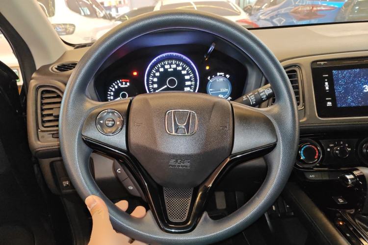 Used Honda Vezel 2015 1.8L CVT 2WD Elite Model