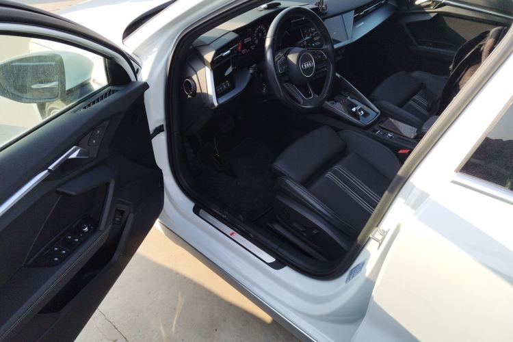 Used Audi A3 2024 Sportback 35 TFSI Fashionable Sports Model
