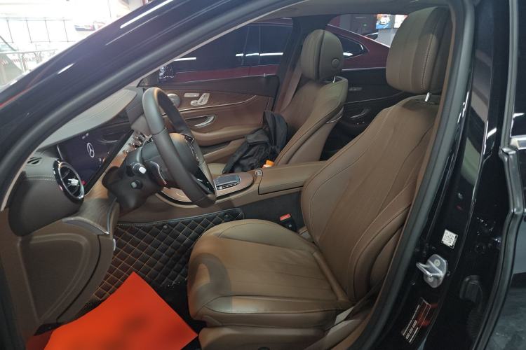 Used Mercedes-Benz E-Class 2023 Updated E 300 L Fashion Edition
