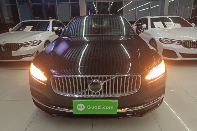 Used Volvo S90 2024 B5 Zhiyi Luxury Edition
