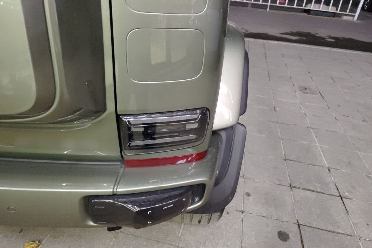 Used  V23 2025 501 Four-Wheel Drive Intelligent Driving Version
