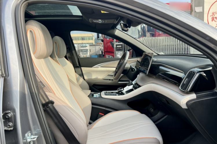 Used BYD Song Pro New Energy 2024 HONOR Edition DM-i 110KM Beyond Model
