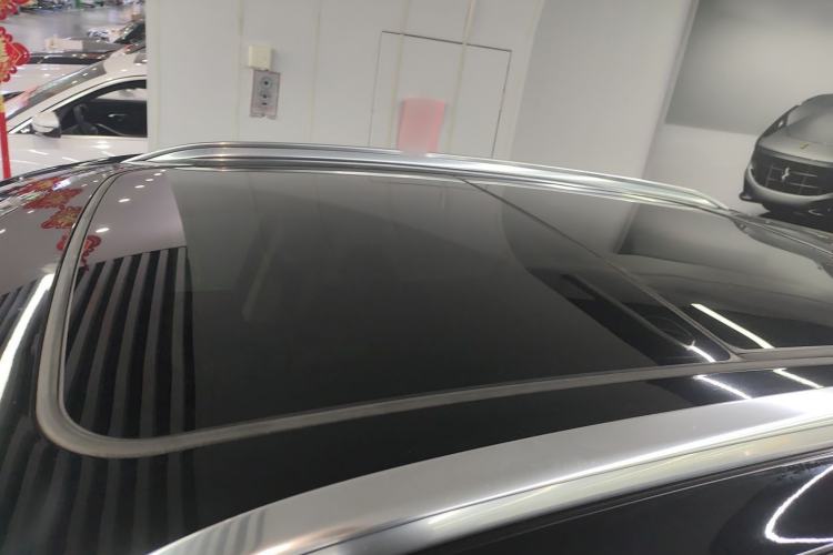 Used Buick Envision 2022 Facelift Encore S 552T Two-Wheel-Drive Luxury Model
