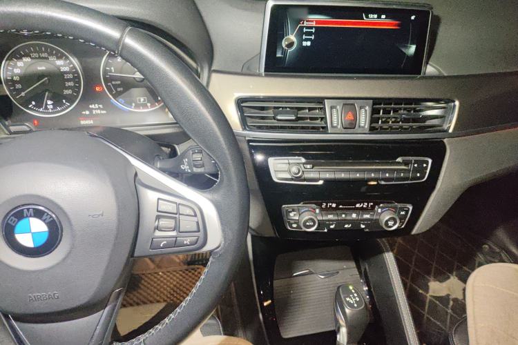 Used BMW X1 2016 xDrive20Li Luxury Model