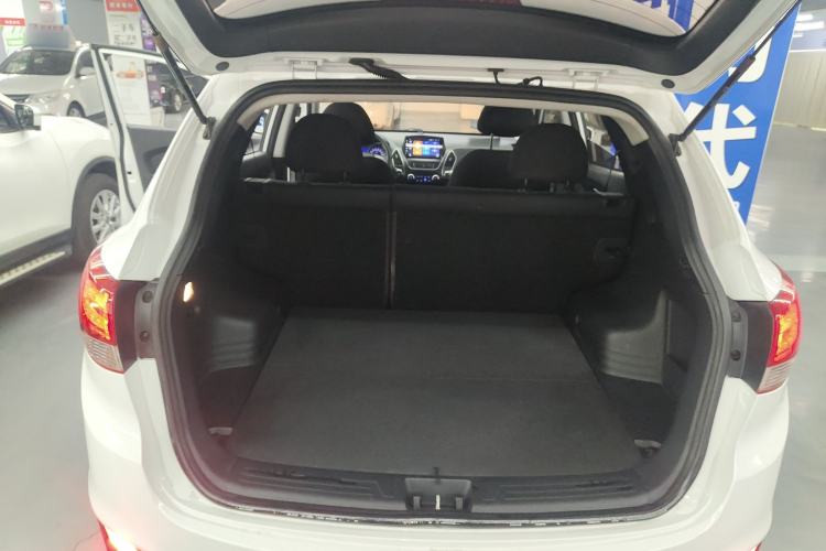 Used Hyundai ix35 2013 2.0L Automatic 2WD Comfort GL China IV Standard
