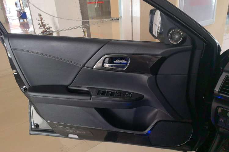 Used Honda Accord 2016 2.0L Elite Edition