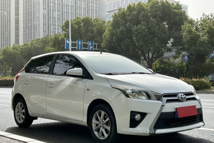 Used Toyota YARiS L 2015 1.5G Automatic Xuan Dong Sunroof Special Edition
