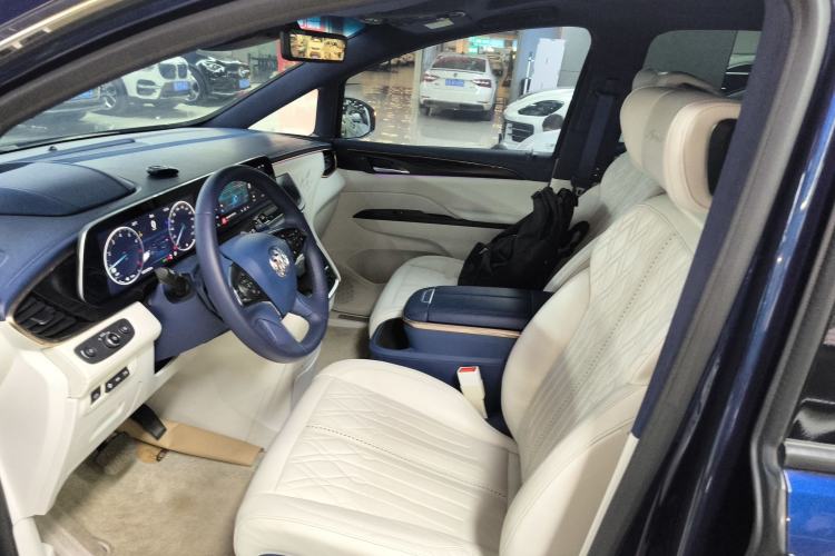 Used Buick GL8 2020 Avenir Avia Four-Seat Luxury Edition
