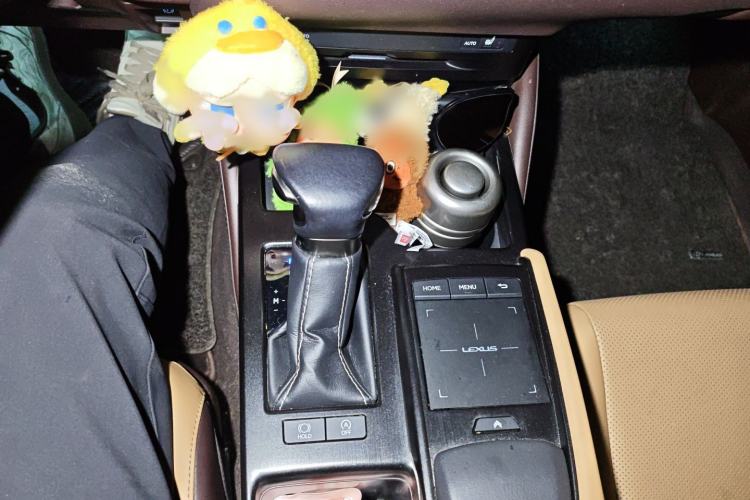 Used Lexus ES 2020 200 Excellence Edition
