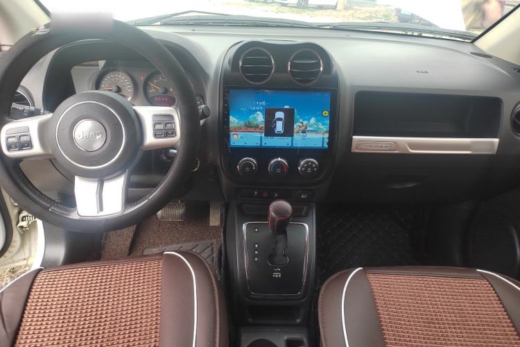 Used Jeep Compass (Import) 2015 2.0L two-wheel drive sport version