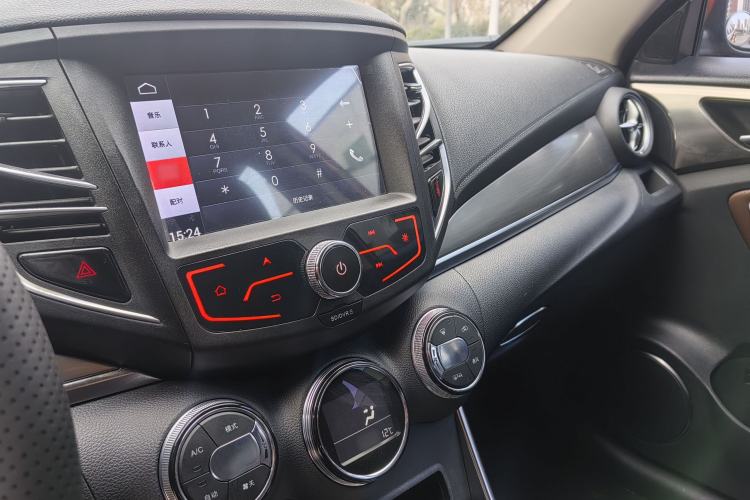 Used BYD Song 2016 Gaishi Edition 1.5TID Automatic Leading Model
