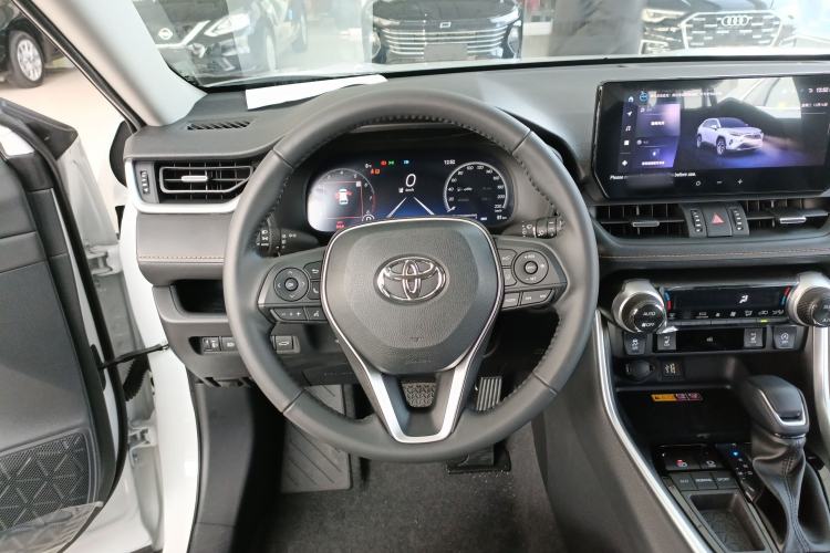 Used Toyota RAV4 2024 2.0L CVT Two-Wheel Drive Fashion Plus Edition