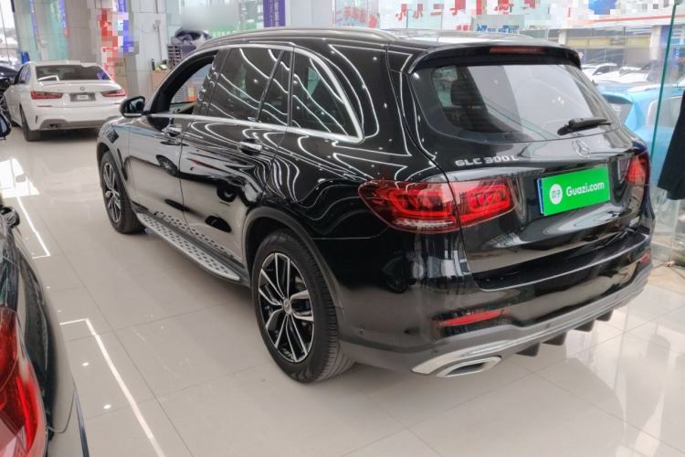 Used Mercedes-Benz GLC 2020 Facelift GLC 300 L 4MATIC Dynamic Edition
