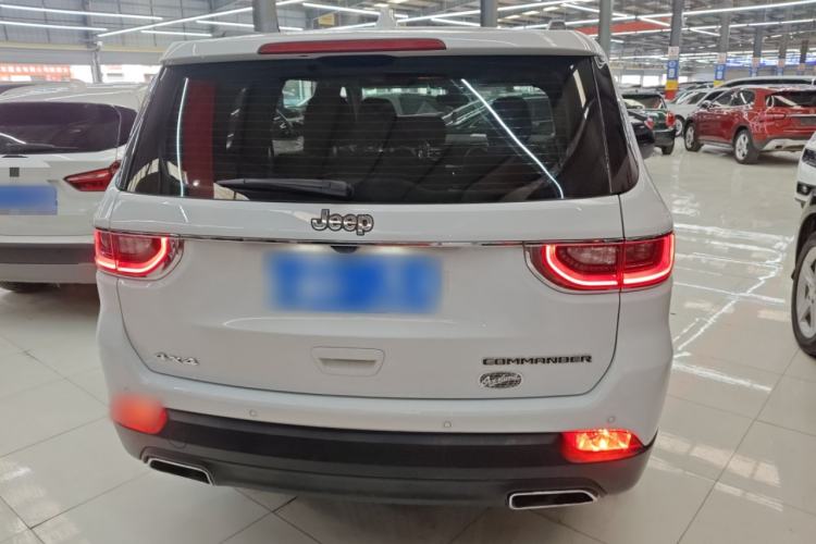 Used  Commander 2018 2.0T Two-Wheel Drive Enjoyment Version China VI Emission Standard