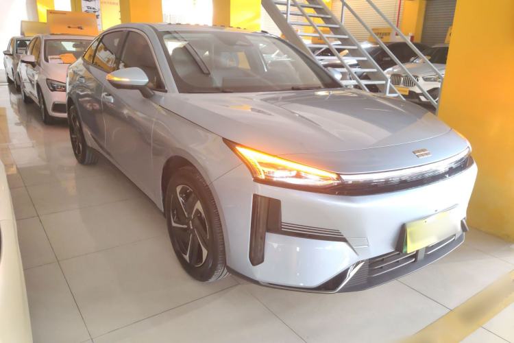 Used  L6 2025 EM-i 140km Explorer+ Edition
