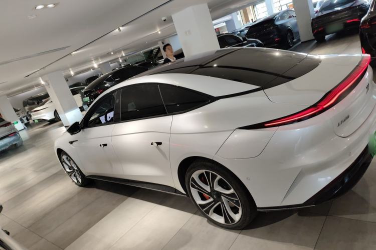 Used  L7 2022 Pro Model
