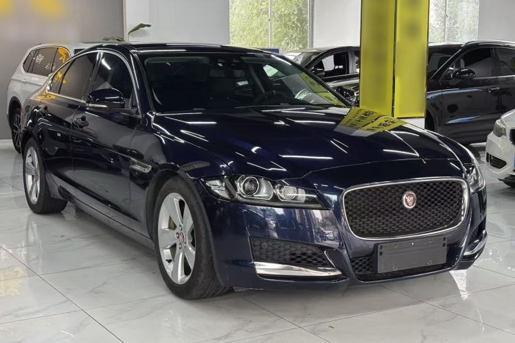 Used Jaguar XF 2016 XF 3.0 SC Two-Wheel-Drive Luxury Edition
