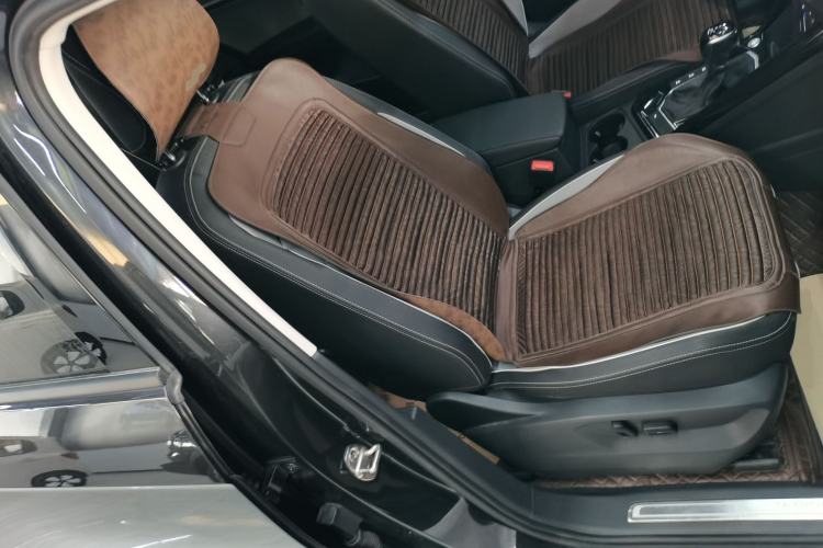 Used Volkswagen Tayron 2023 280TSI Two-Wheel-Drive Luxury Plus Advanced Version
