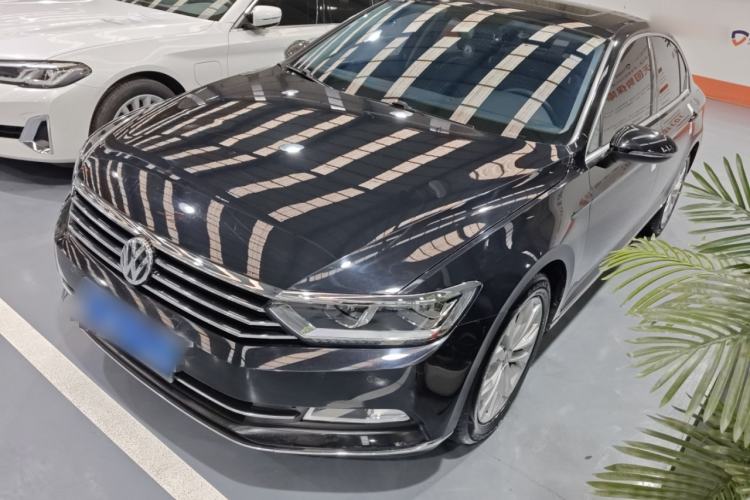 Used Volkswagen Magotan 2019 330TSI DSG Luxury Model China V Standard