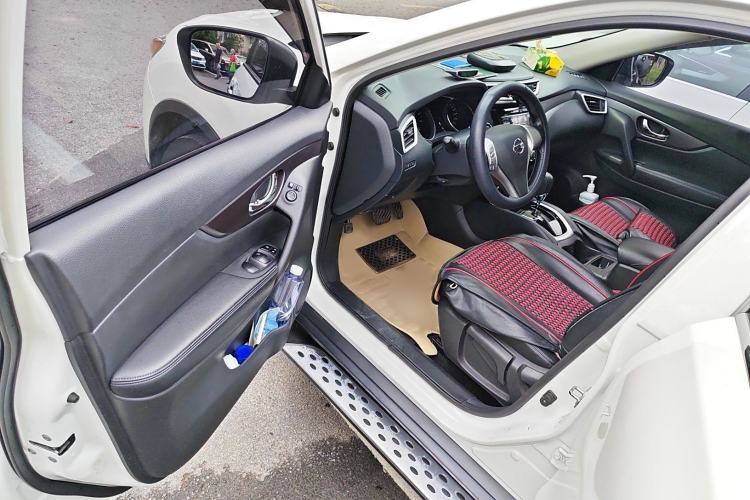 Used Nissan X-Trail 2014 2.0L CVT Comfort Edition 2WD
