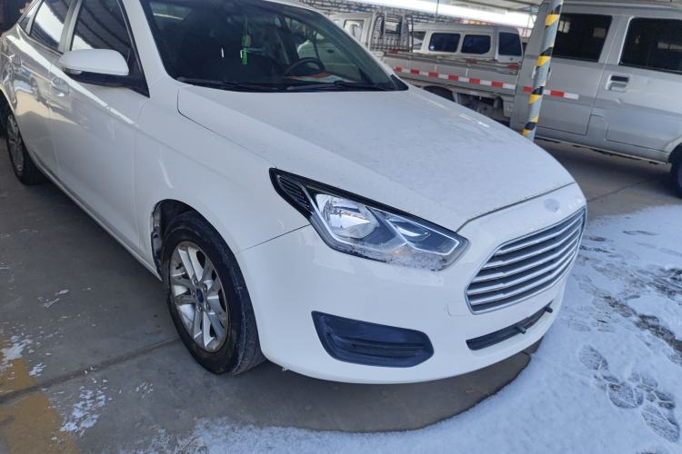 Used Ford Escort 2019 Revised 1.5L Automatic ZhiXiang Version (Tire Pressure Monitoring) China VI Standard