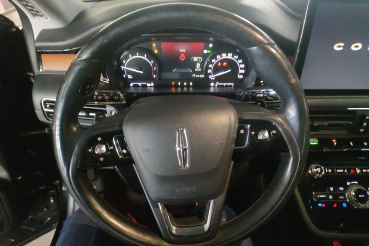 Used Lincoln Corsair 2020 2.0T Two-Wheel Drive Luxury Edition
