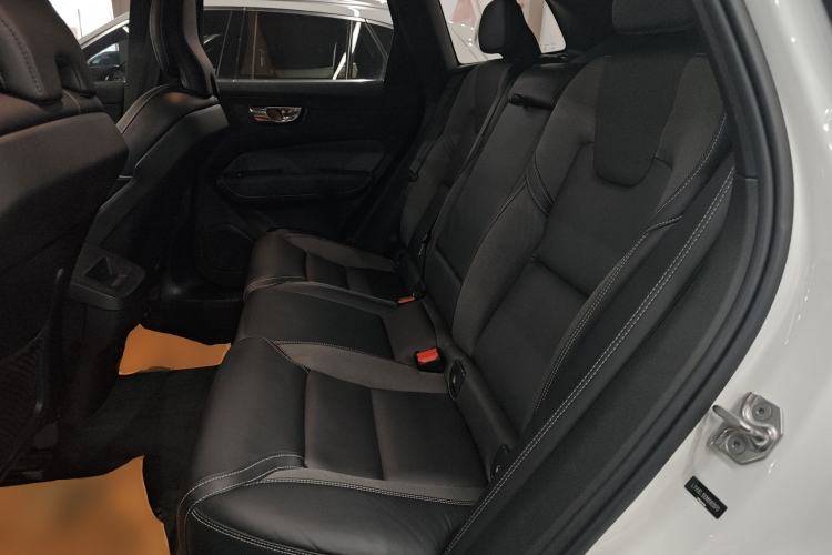 Used Volvo XC60 2022 B5 4x4 Smart & Advanced Sport Edition
