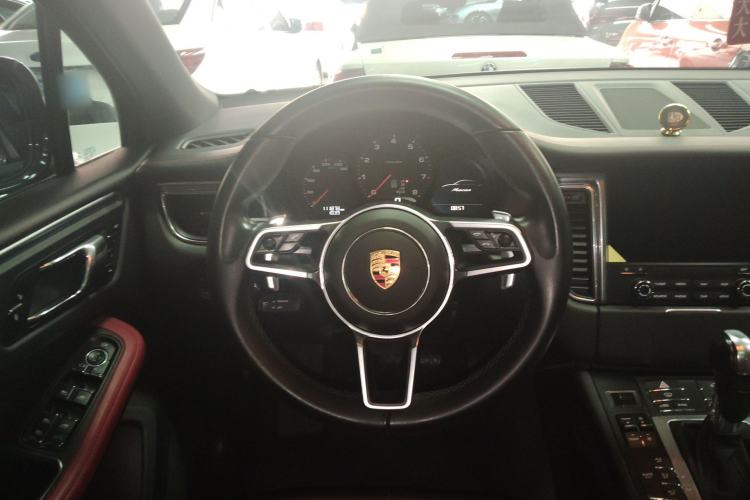 Used Porsche Macan 2017 Macan 2.0T
