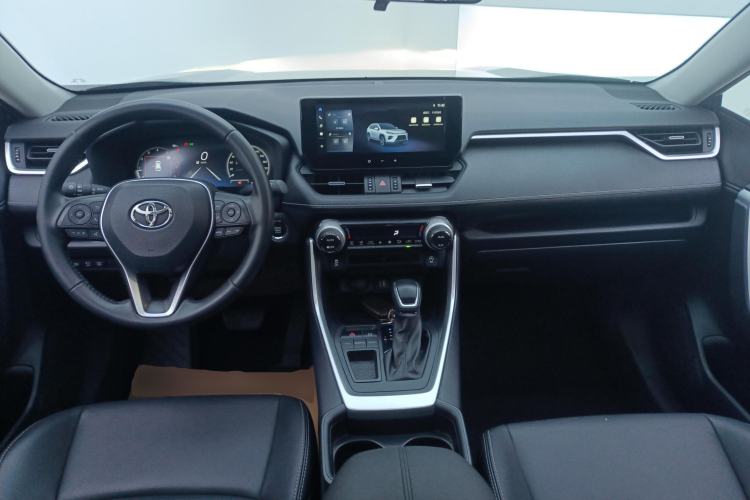 Used Toyota Wildlander 2023 2.0L CVT Two-Wheel Drive Luxury PLUS Edition
