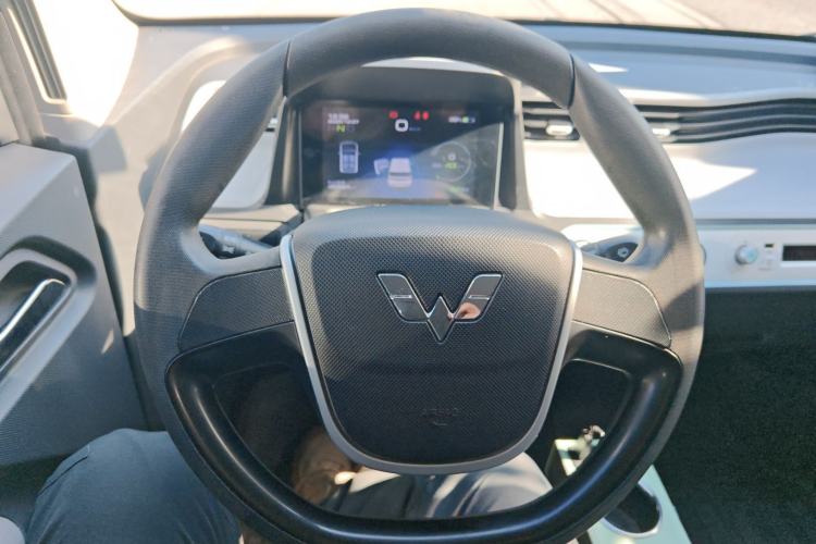 Used Wuling Hongguang MINIEV 2021 Macaron Fashion Model Lithium Iron Phosphate
