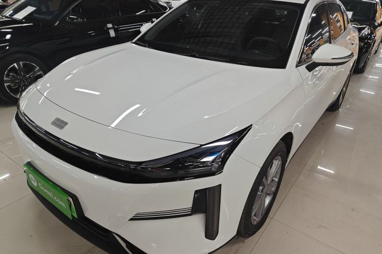 Used Geely Galaxy L6 2025 EM-i 140km Long-Range Version