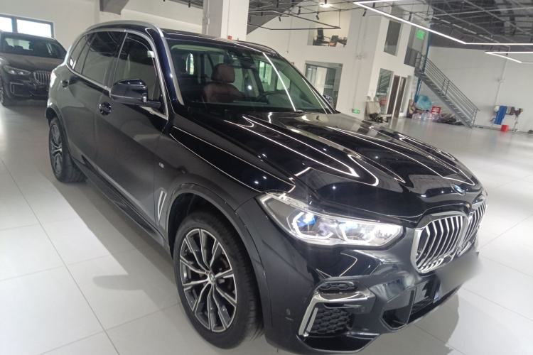 Used BMW X5 2022 Restyled xDrive 30Li Luxury Version M Sport Package